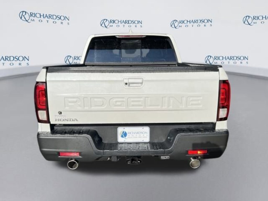 New 2026 Honda Ridgeline RTL Truck Crew Cab