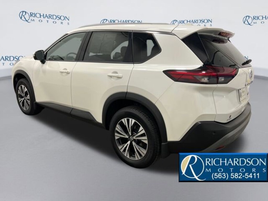 Used 2021 Nissan Rogue SV SUV