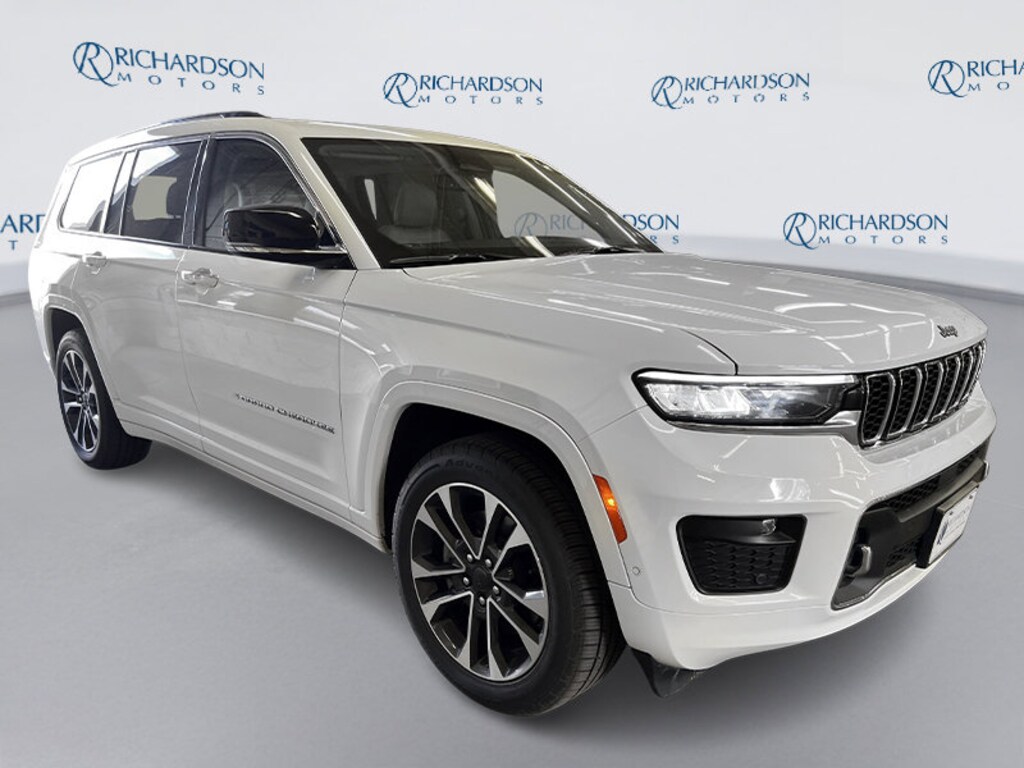 Used 2022 Jeep New Grand Cherokee Overland SUV