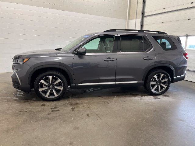 Certified 2025 Honda Pilot Touring SUV