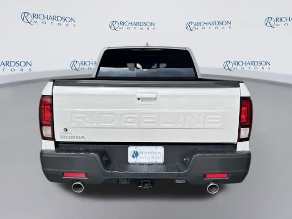 New 2026 Honda Ridgeline RTL Truck Crew Cab