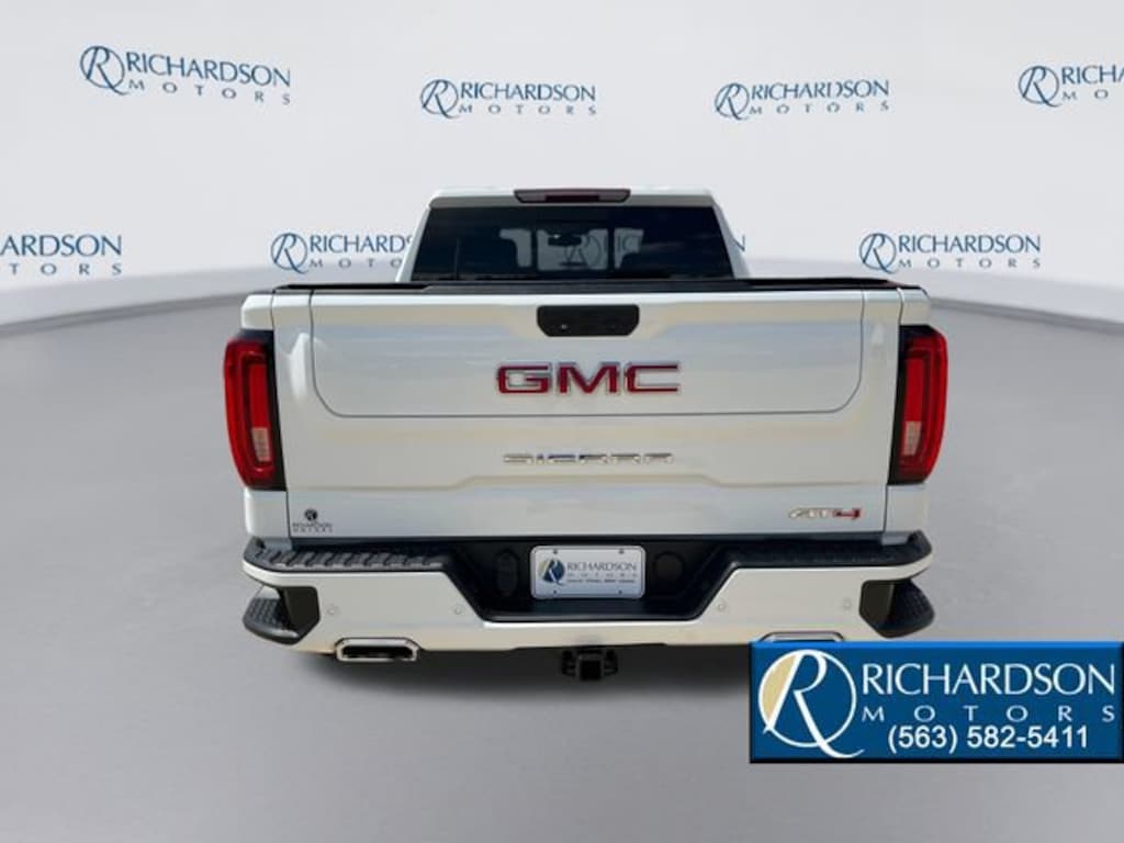 Used 2019 GMC Sierra 1500 AT4 Truck Crew Cab
