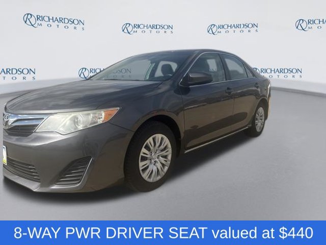 Used 2012 Toyota Camry SE Sedan