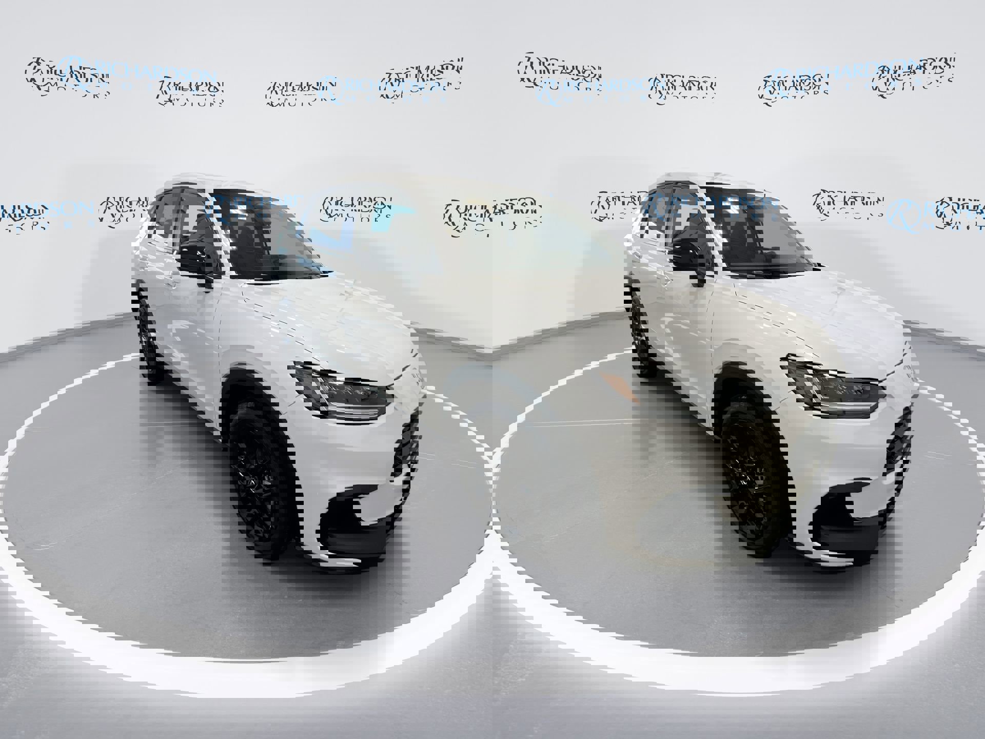 2025 Honda HR-V Sport photo 2