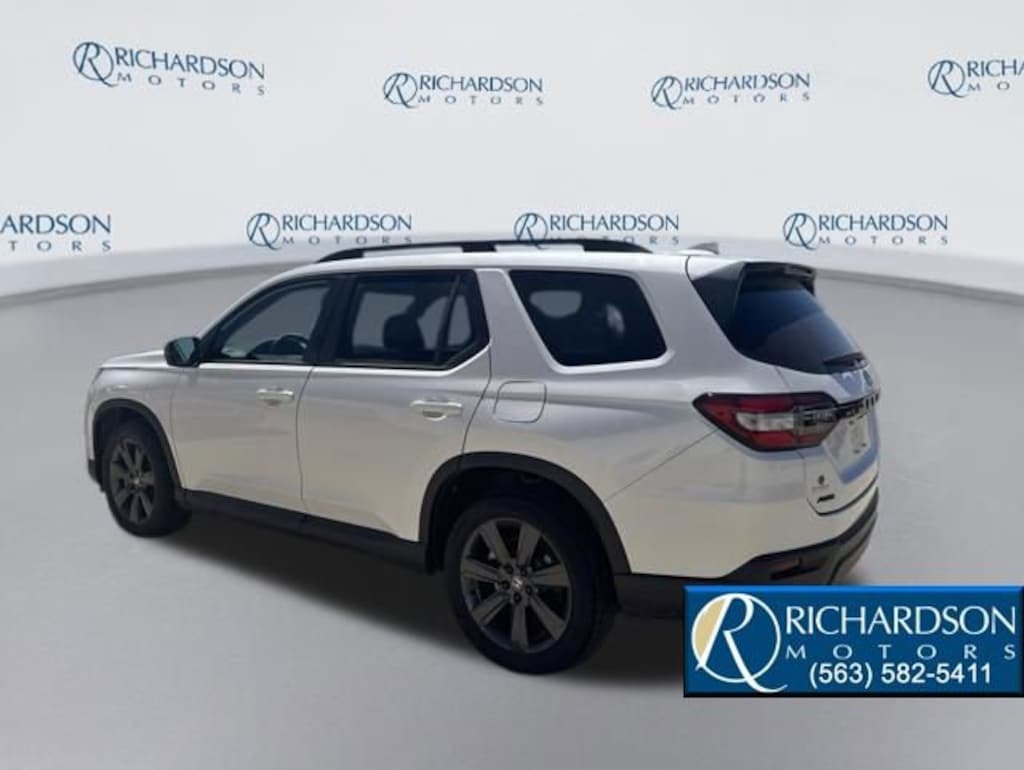 Certified 2023 Honda Pilot Sport SUV