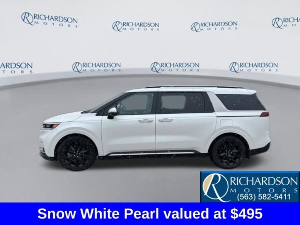 Used 2023 Kia Carnival SX Prestige MPV