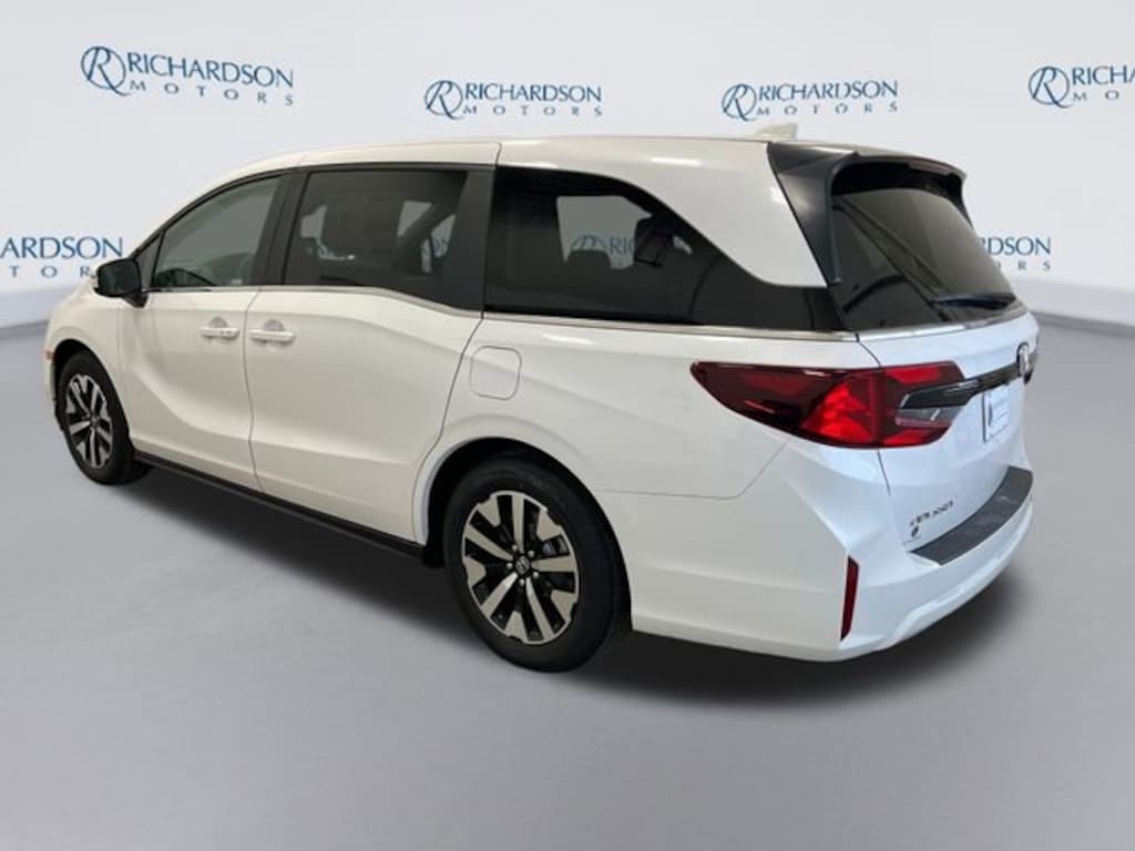 New 2026 Honda Odyssey EX-L Van Passenger