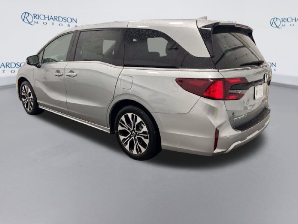 New 2027 Honda Odyssey Elite Van Passenger Van