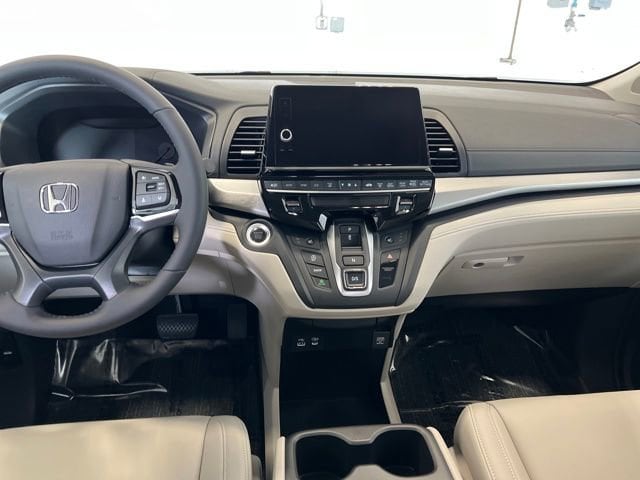 2026 Honda Odyssey EX-L - Photo 13