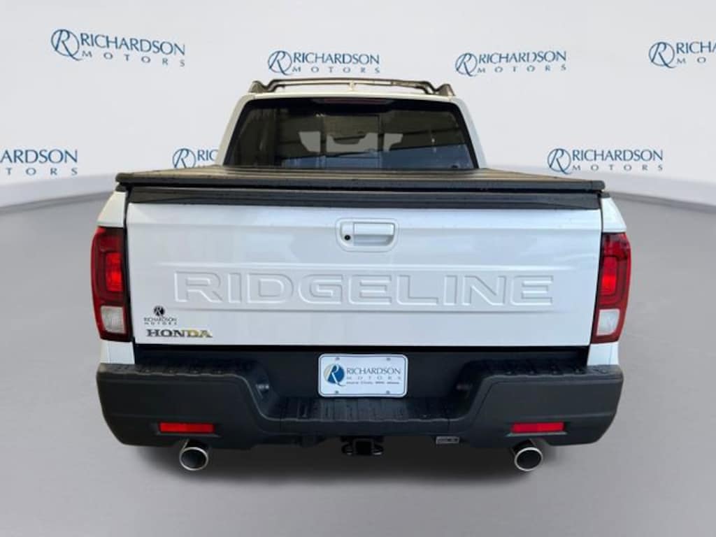 New 2026 Honda Ridgeline RTL Truck Crew Cab