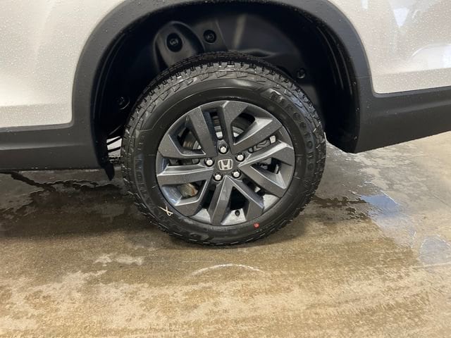 2026 Honda Ridgeline Sport - Photo 18