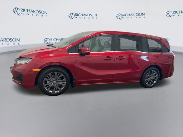 2026 Honda Odyssey Touring - Photo 2