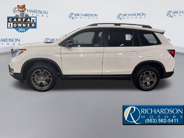 Used 2024 Honda Passport TrailSport SUV