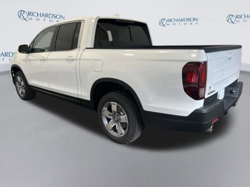 New 2026 Honda Ridgeline RTL Truck Crew Cab