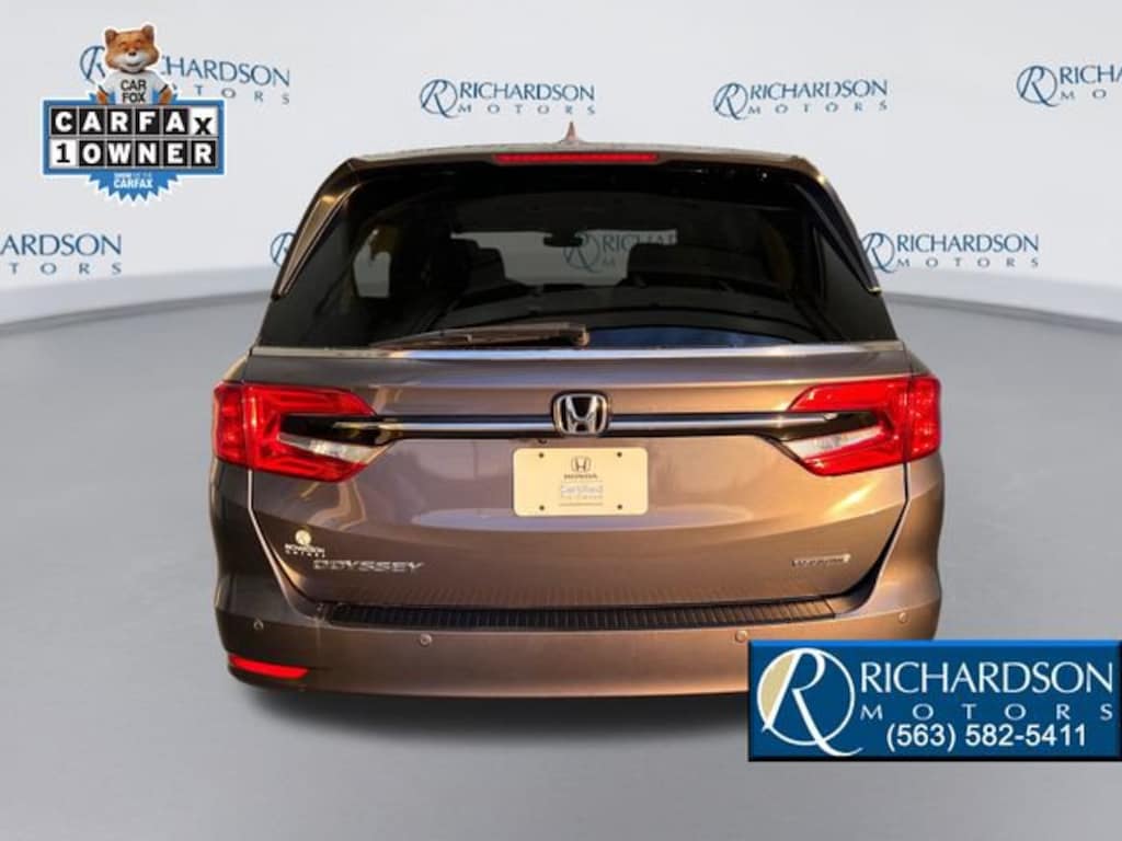 Certified 2024 Honda Odyssey Touring Van