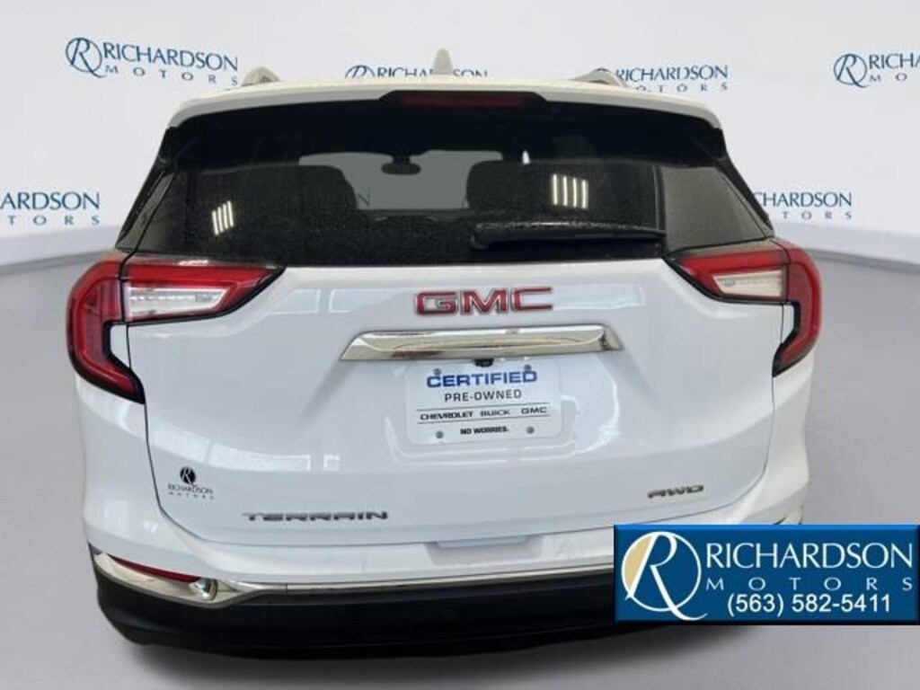 Certified 2024 GMC Terrain SLT SUV