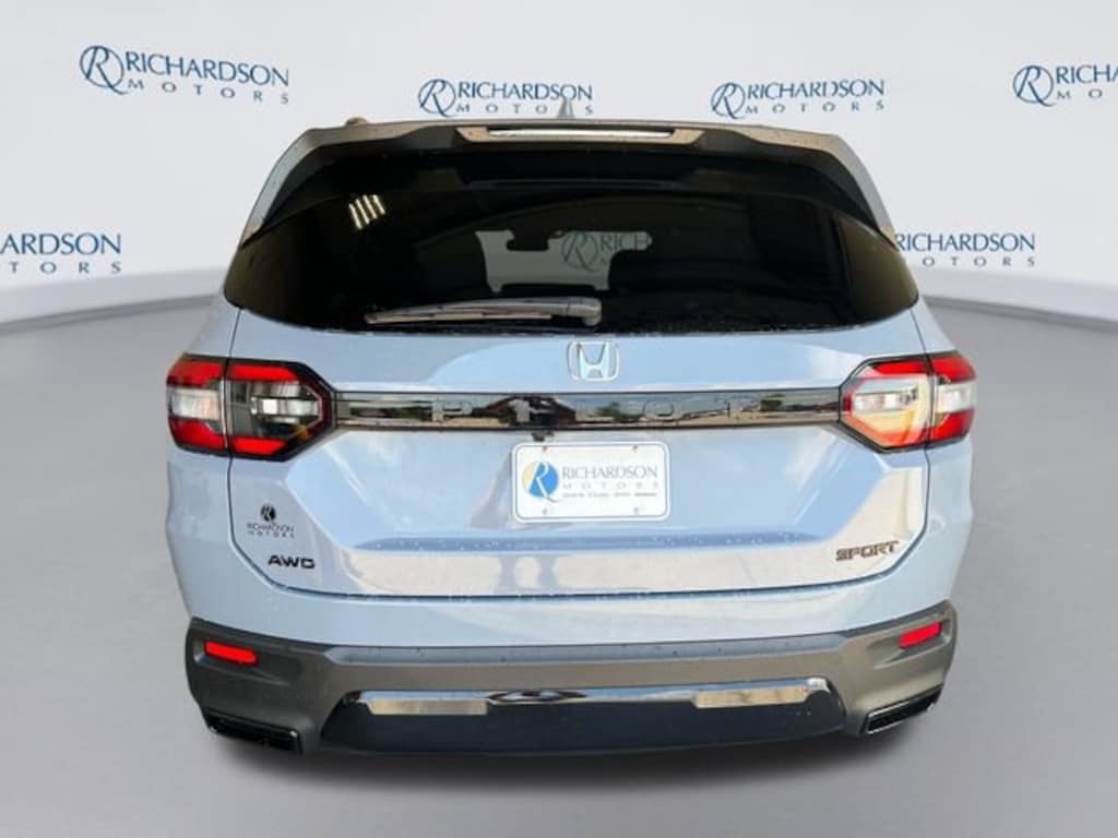 New 2026 Honda Pilot Sport SUV