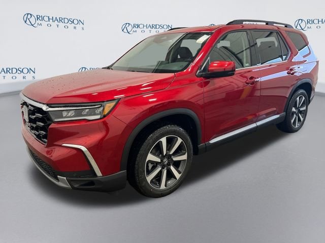 2025 Honda Pilot Touring's photo