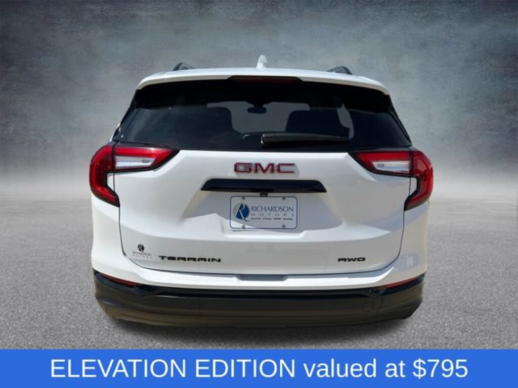 Used 2022 GMC Terrain SLT SUV