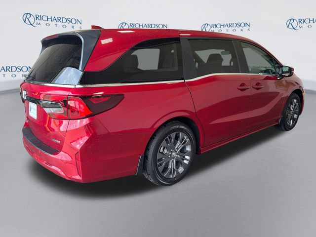 2026 Honda Odyssey Touring - Photo 5