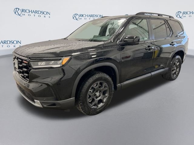 2025 Honda Pilot TrailSport's photo