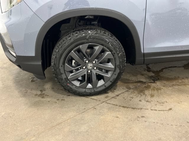 2026 Honda Ridgeline Sport - Photo 18