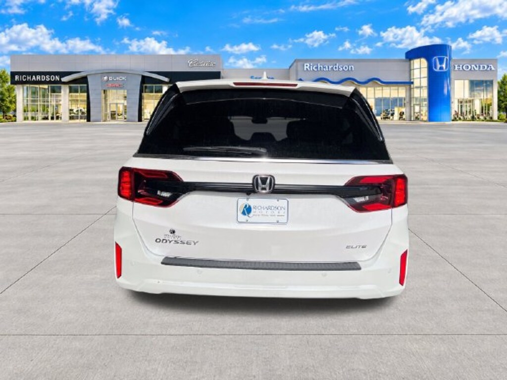 New 2027 Honda Odyssey Elite Van Passenger Van