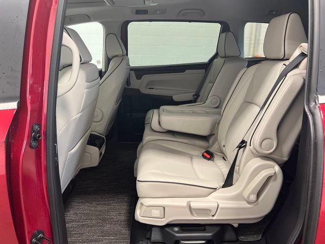 2026 Honda Odyssey Touring - Photo 17