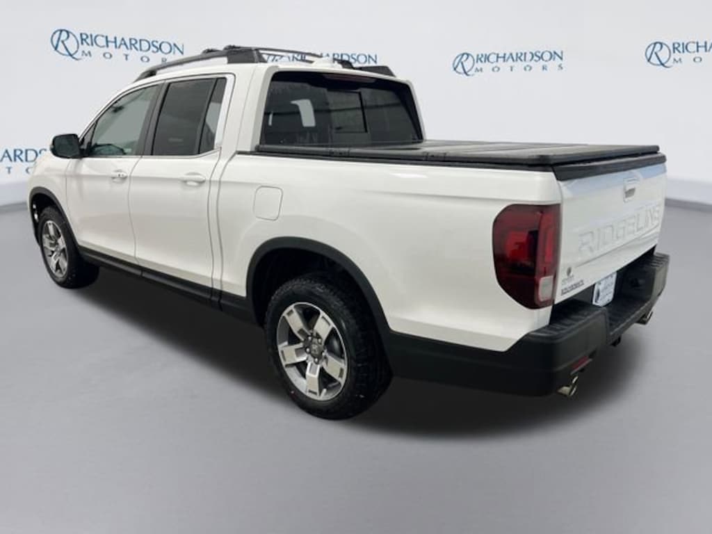 New 2026 Honda Ridgeline RTL Truck Crew Cab
