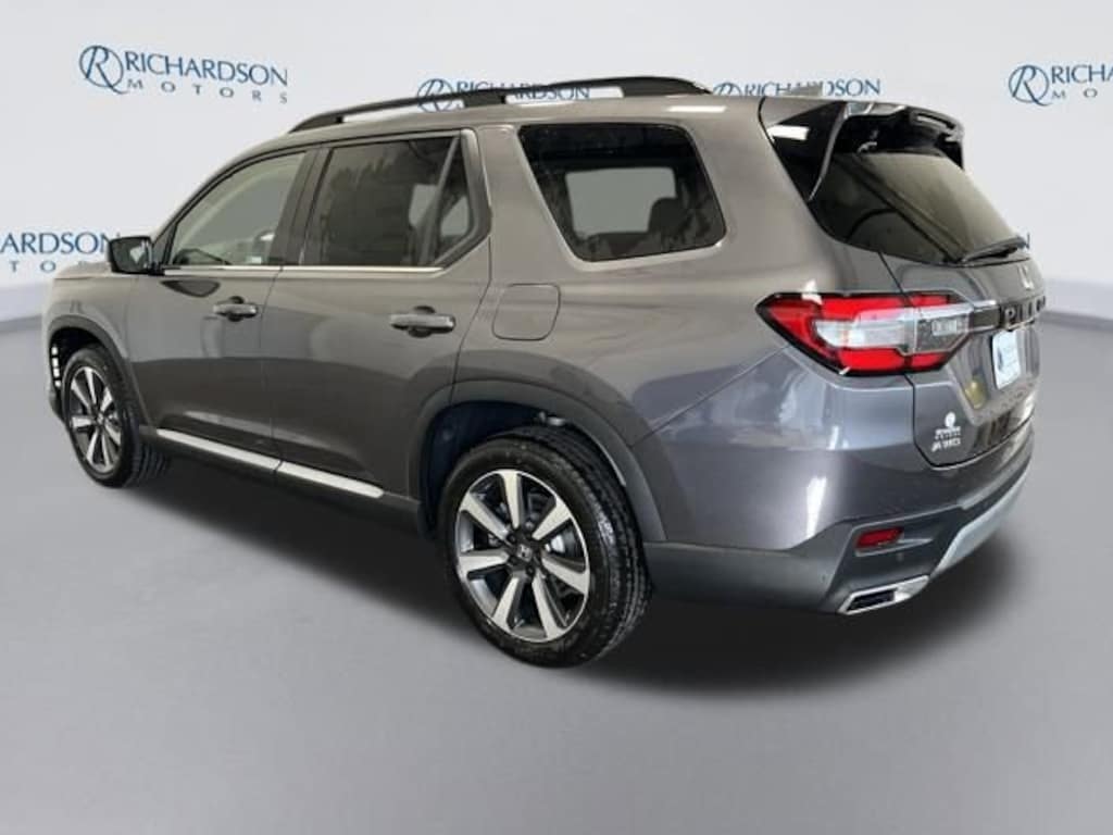New 2025 Honda Pilot Touring SUV
