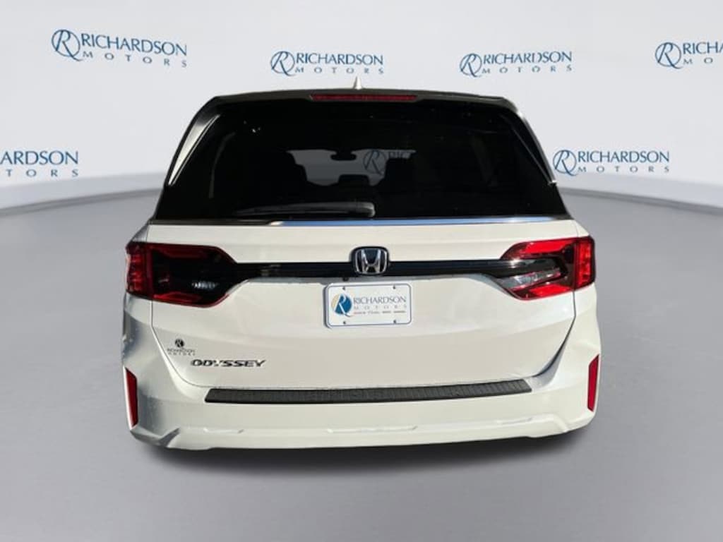 New 2026 Honda Odyssey EX-L Van Passenger
