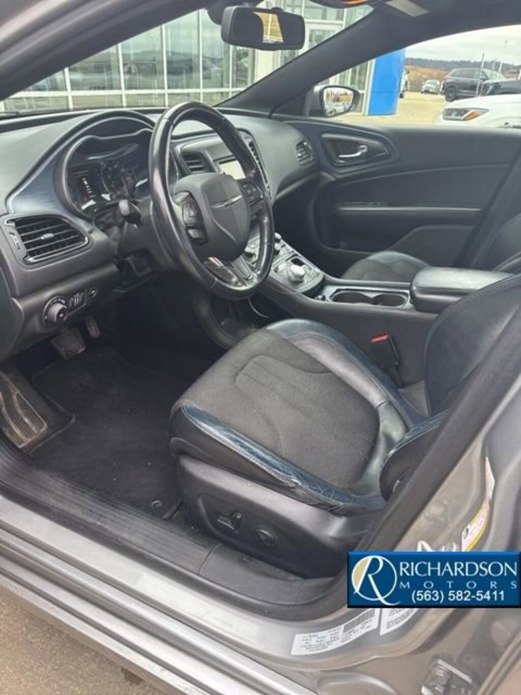 Used 2015 Chrysler 200 S Sedan