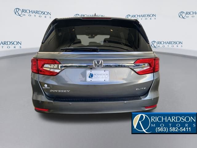 2019 Honda Odyssey Elite photo 4