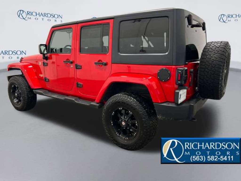 Used 2015 Jeep Wrangler Unlimited Sahara 4x4 SUV