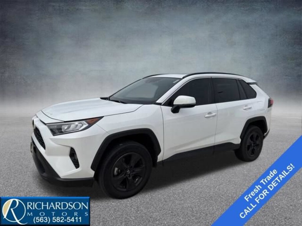 Used 2020 Toyota RAV4 XLE SUV