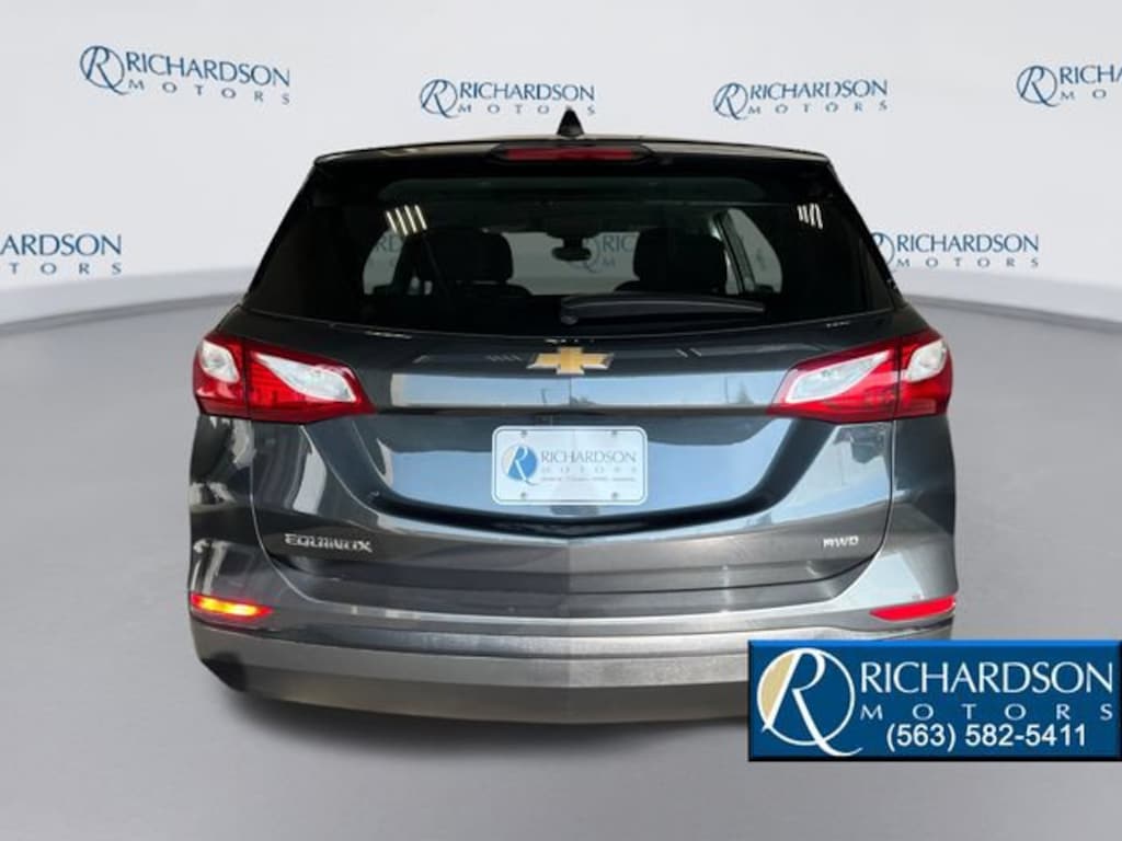 Used 2021 Chevrolet Equinox LS w/1LS SUV