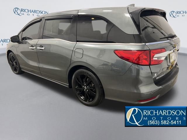 2019 Honda Odyssey Elite photo 3