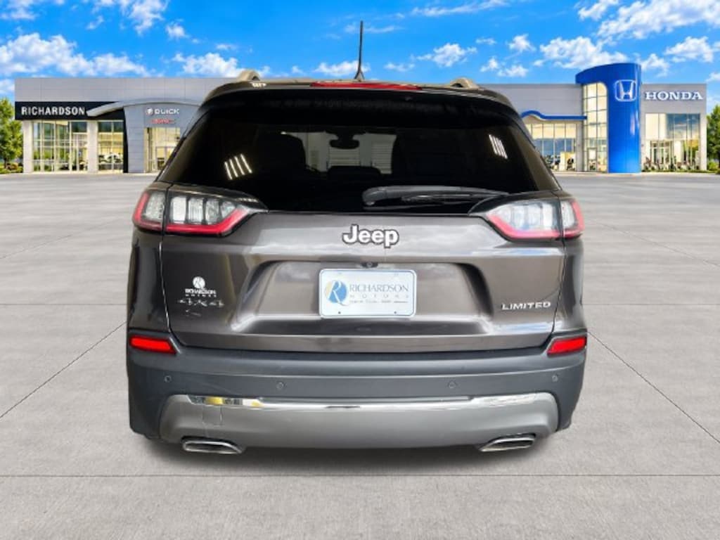 Used 2019 Jeep Cherokee Limited 4x4 SUV