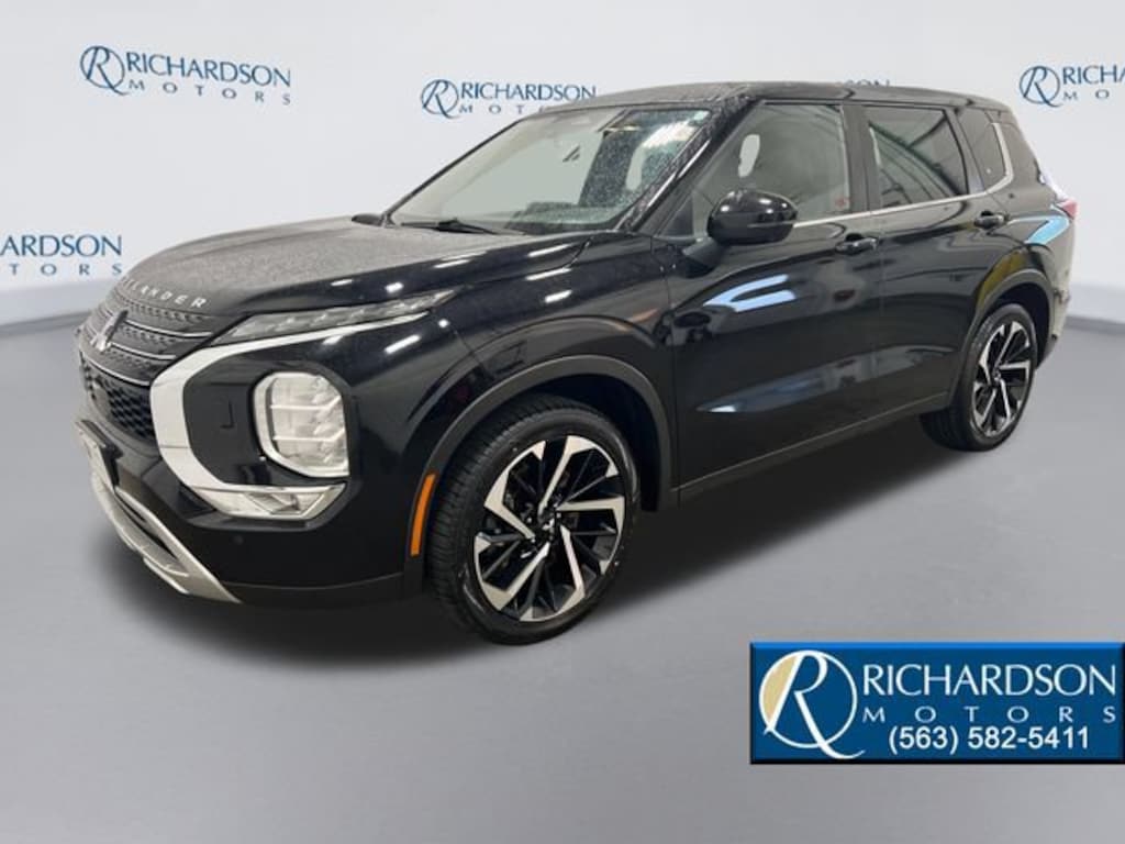 Used 2022 Mitsubishi Outlander SE CUV