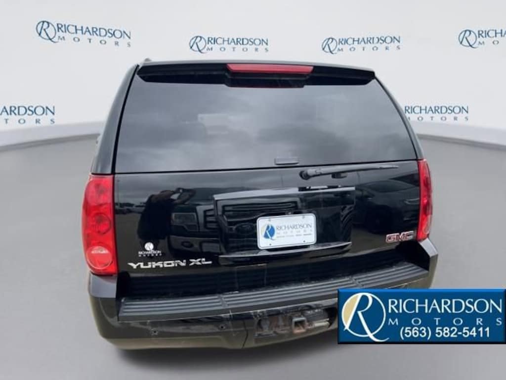 Used 2014 GMC Yukon XL 1500 SLT SUV