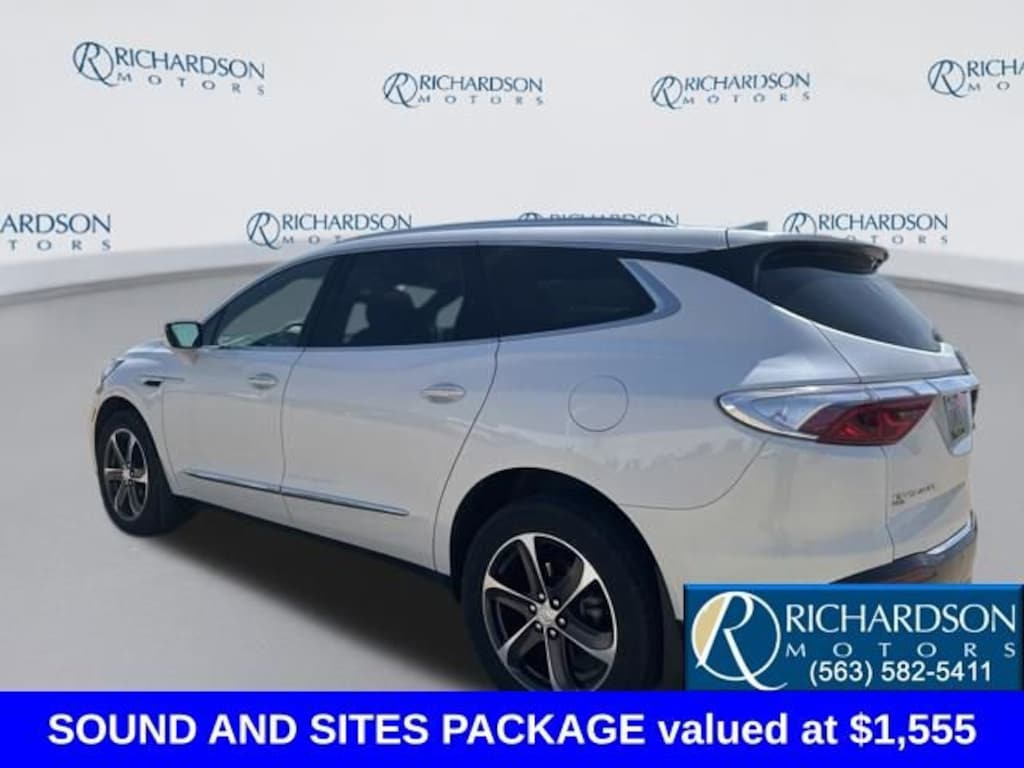 Used 2022 Buick Enclave Essence SUV