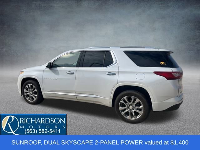 2019 Chevrolet Traverse Premier photo 2