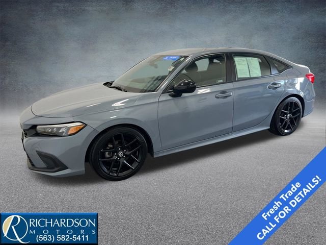 2024 Honda Civic Sport CVT's photo