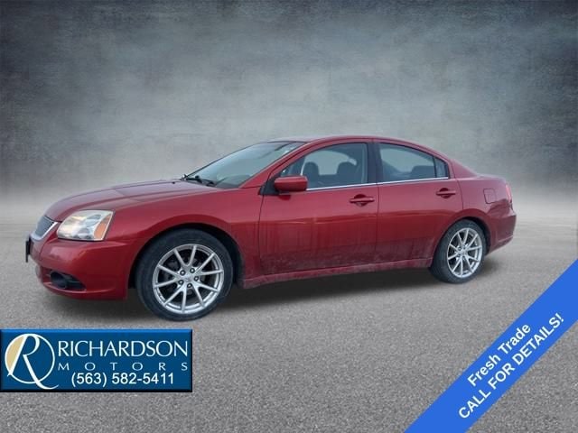 2012 Mitsubishi Galant SE's photo