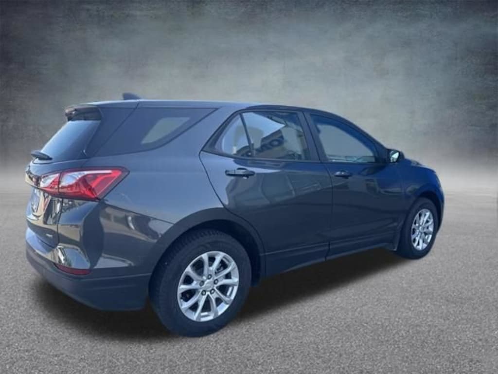 Used 2021 Chevrolet Equinox LS w/1LS SUV
