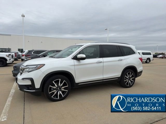 2022 Honda Pilot Elite AWD's photo