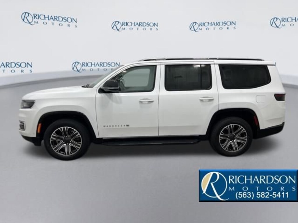 Used 2023 Jeep Wagoneer Base SUV