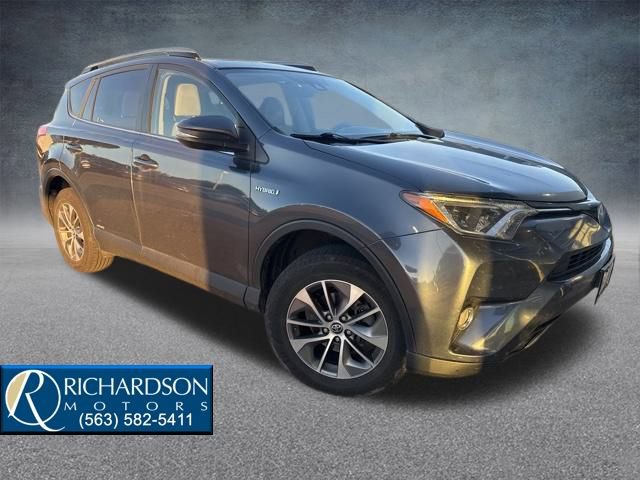 2017 Toyota RAV4 Hybrid photo 2
