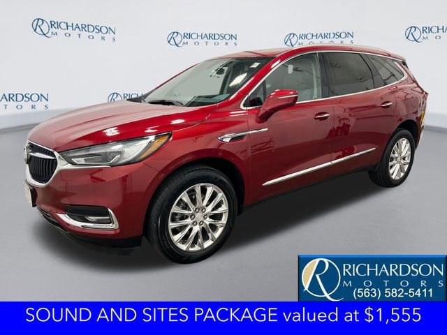 2021 Buick Enclave Essence AWD's photo