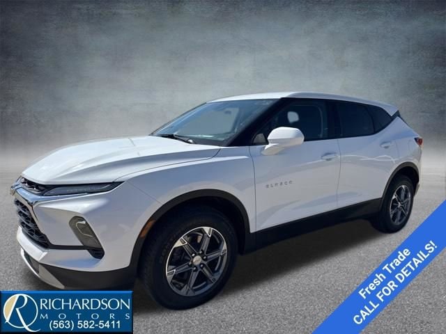 2023 Chevrolet Blazer 2.0T 2LT AWD's photo